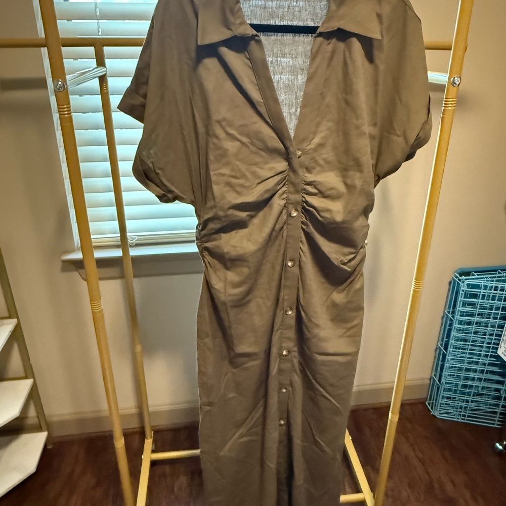 Zara Olive Brown Linen-Texture Shirt Dress ( this dress runs small)
